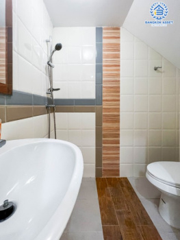 *****ทาวน์เฮ้าส์มือสอง นนทบุรี ม.โกลเด้นทาวน์ ชัยพฤกษ์-วงแหวน เนื้อที่ 21.20 ตร.ว. ฟังก์ชัน 4 ห้องนอน 3 ห้องน้ำ 2 ที่จอดรถ บ้านสภาพใหม่ ไม่ต้องต่อเติมอะไรเพิ่มก็พร้อมเข้าอยู่ได้เลย ทำเลดี เชื่อมต่อถนนบางกรวย-ไทรน้อย, ถนนกาญจนาภิเษก, ใกล้เซ็นทรัลเวสต์เกต และทางด่วน "ศรีรัช"